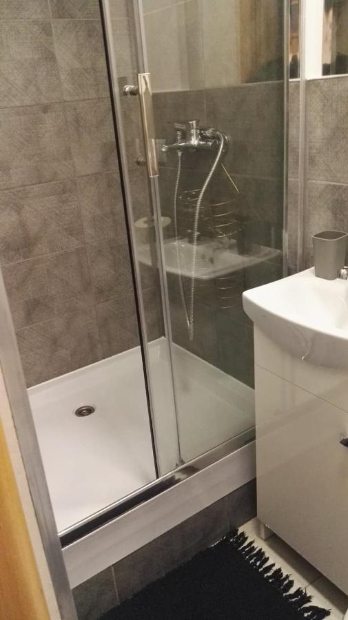 Przytulny Apartament Nad Morzem Apartment กดัญสก์ ภายนอก รูปภาพ